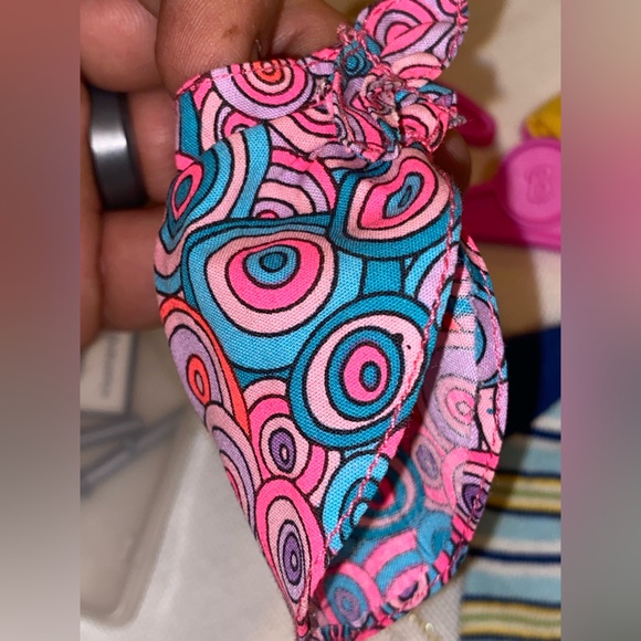 Misc Barbie stuff - Picture 4 of 5